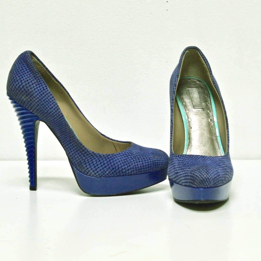 Rachel Zoe Branded Heels